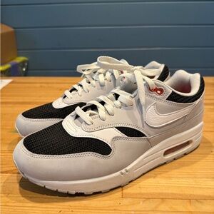 Nike Air Max 1 Sneakers - Black Grey and White